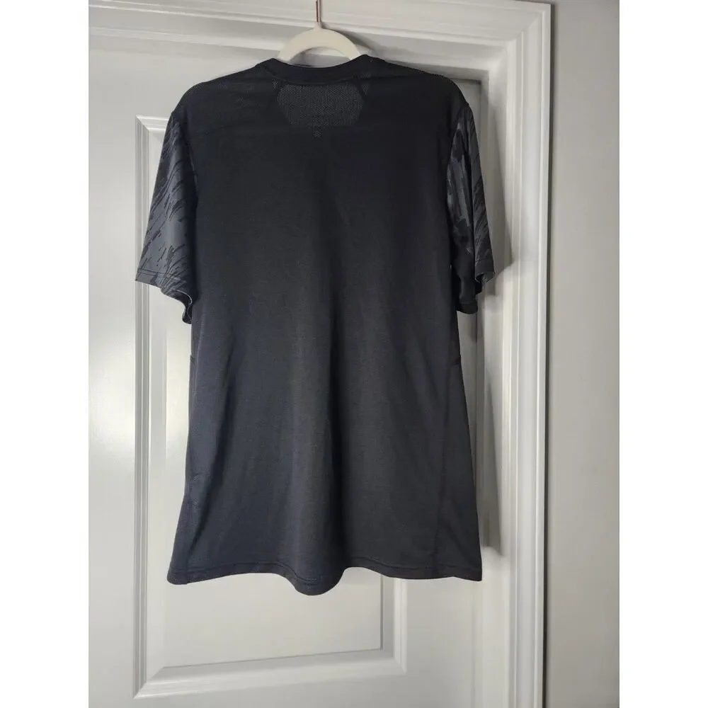 Nike Men’s Dri-Fit Training Tee – Size Large